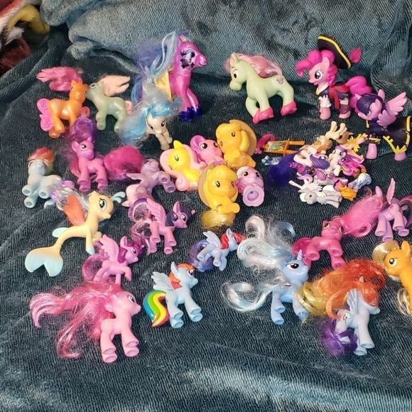 40 My Little Pony Figures Figurines Many Different - Picture 1 of 6